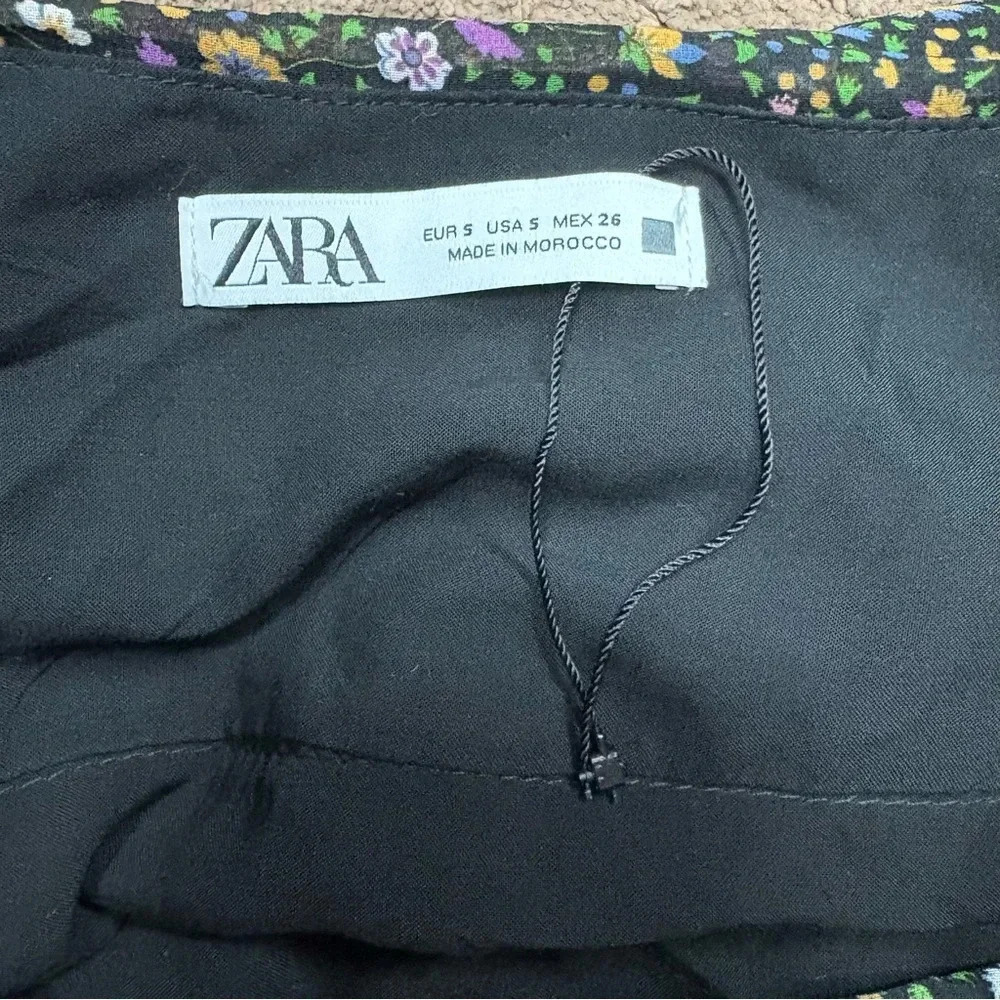 Zara Mini Skirt Floral Pintuck Side Zip Womens S NWOT - Picture 7 of 10